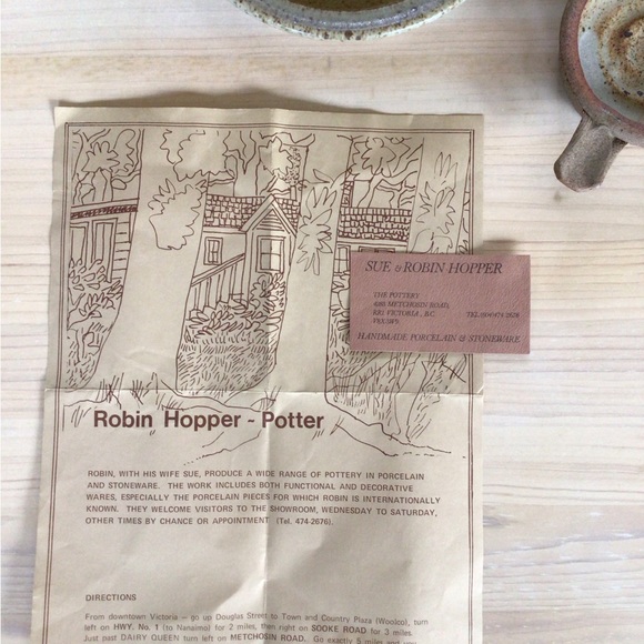 Robin Hopper Pottery Handmade Canada Stoneware Chosin Pottery Studio Art - Picture 6 of 8